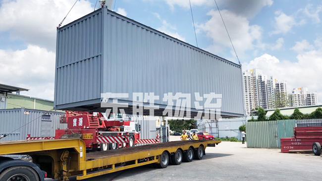 國內發貨到香港的流程，深圳東勝物流拖柜運輸到香港現場圖